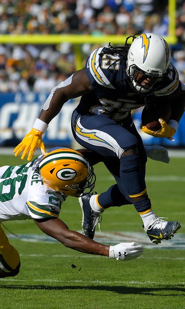 Gordon scores twice as Chargers dominate Packers 26-11